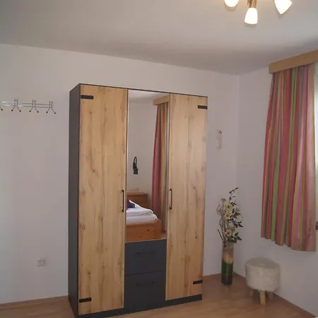 Near Area, Cleaning Included